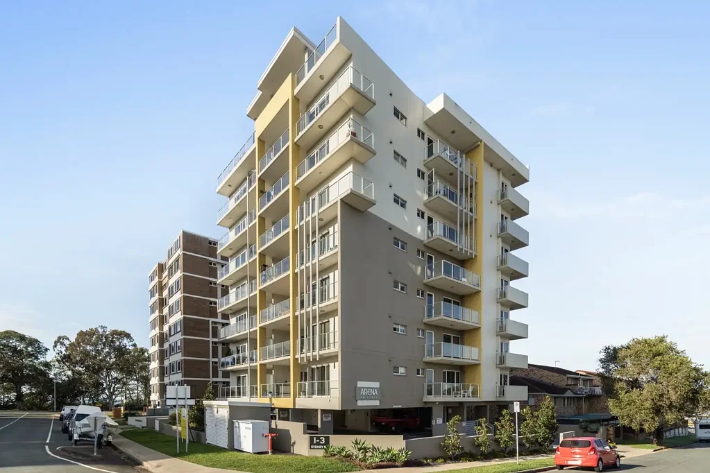 Redcliffe 3Phòng ngủ DUAL KEY or DUAL INCOME. DIRECT WATER ACCESS. WELCOME TO THE ARENA ON SYDNEY