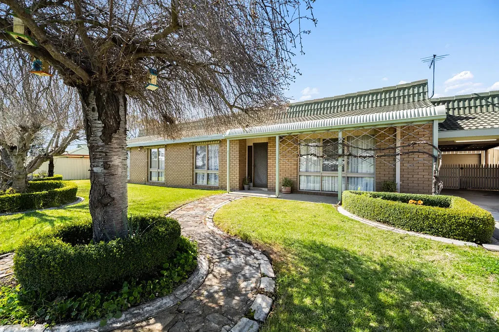 74 HUNTER STREET, Rutherglen, VIC 3685