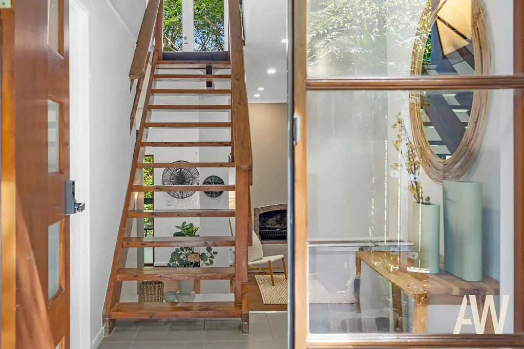 Buderim 3 Bedroom Charm Overload on Leafy Private 1542m2!