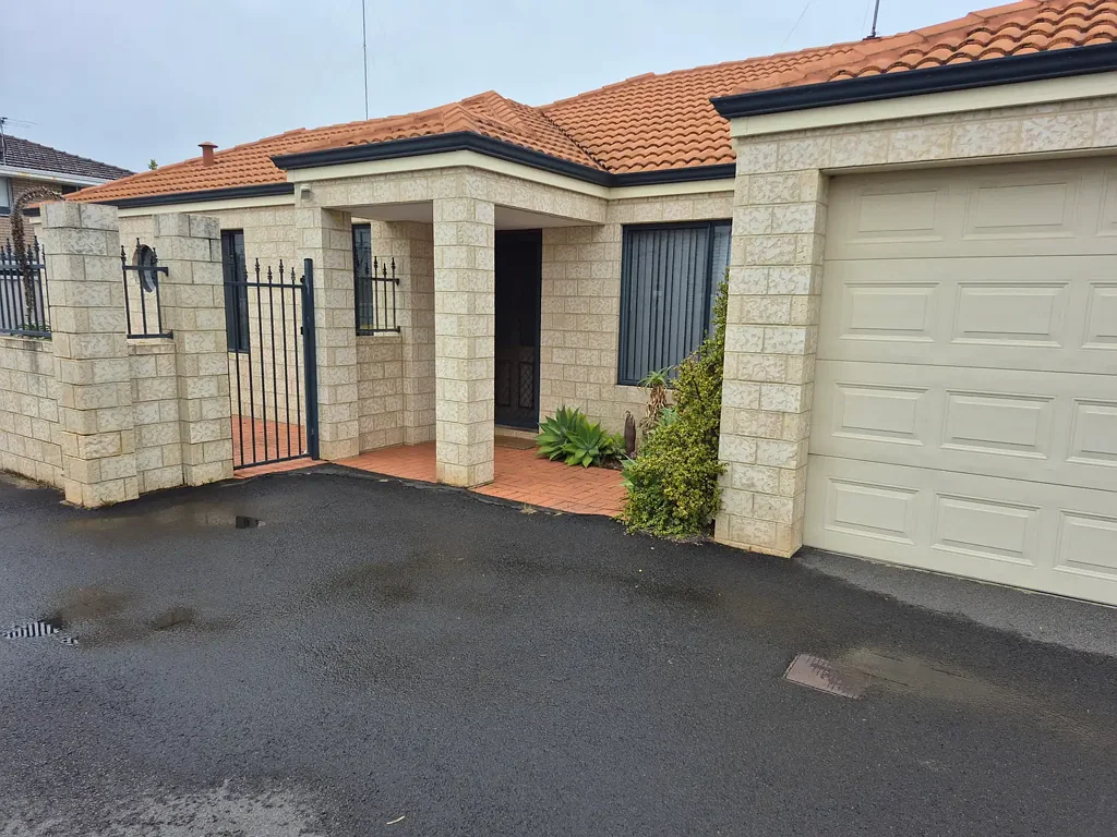 4A Minninup Road, South Bunbury, WA 6230