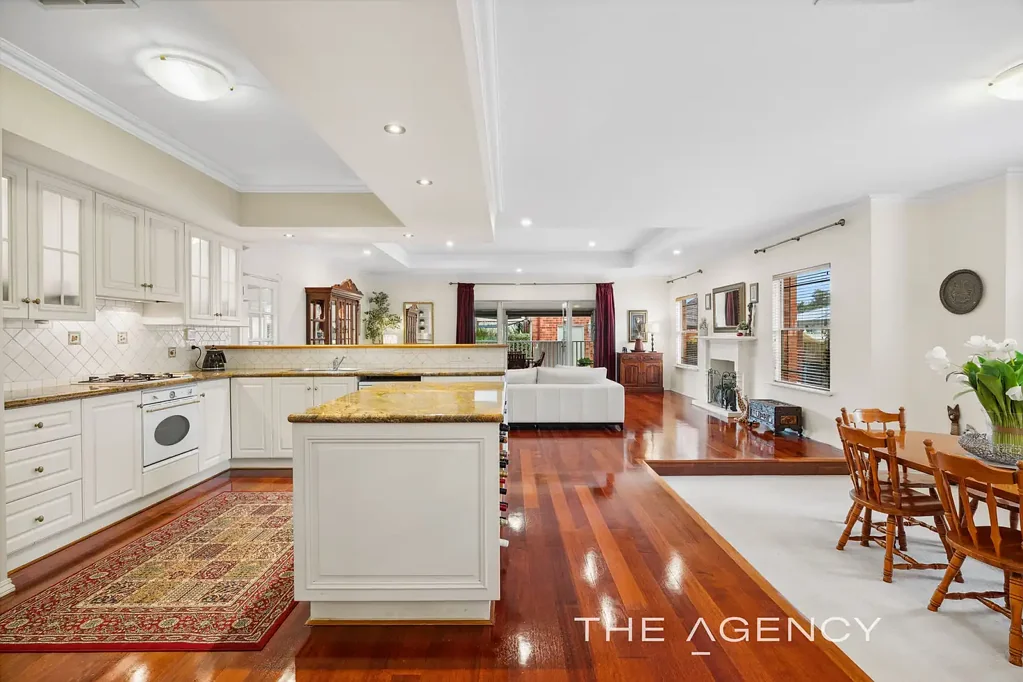 10 Sherlock Turn, Jane Brook, WA 6056