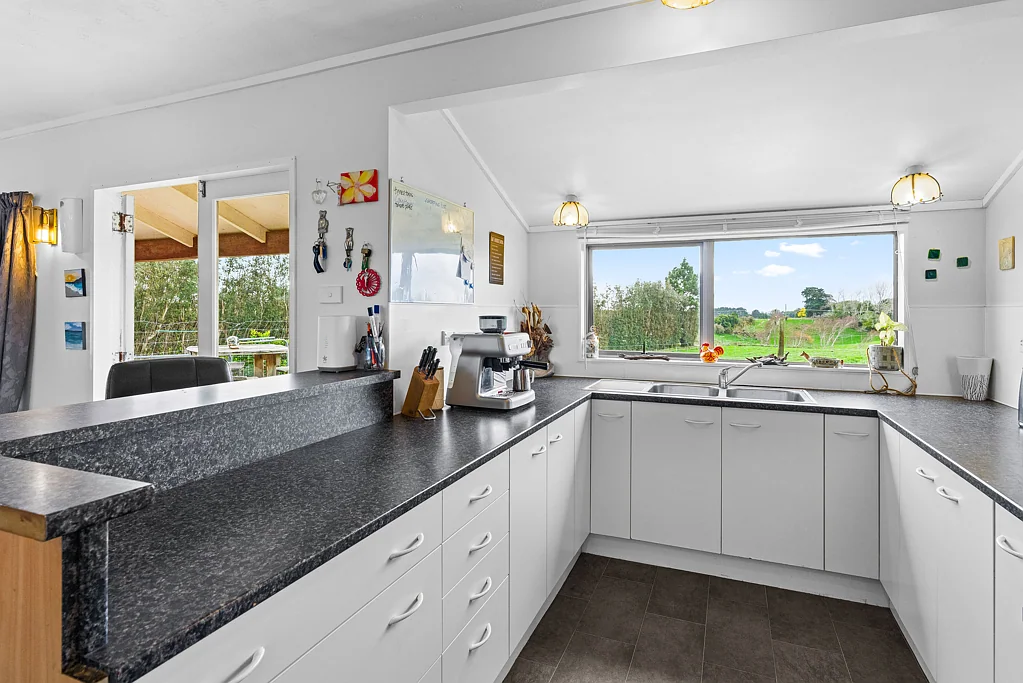 Otaki 3બેડરૂમ Your opportunity to live the good life!