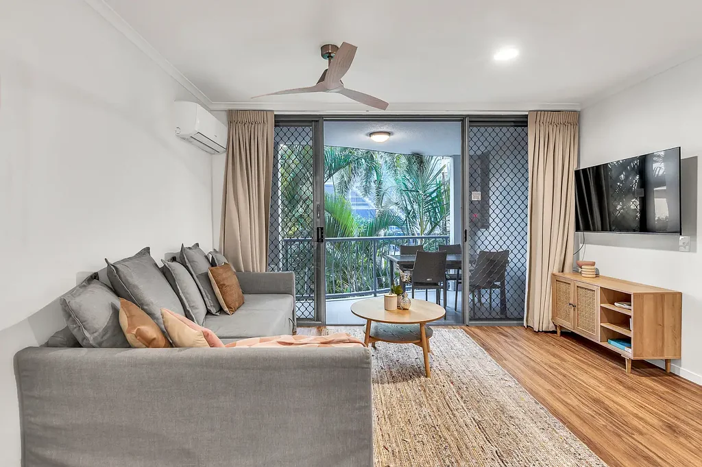 26/2607-2609 Gold Coast Highway, Mermaid Beach, QLD 4218