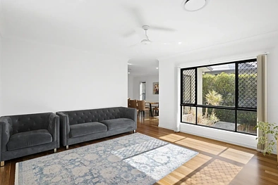 17 Hewson Court, Mudgeeraba, QLD 4213, 4 Kuwarto, 2 Banyo, House