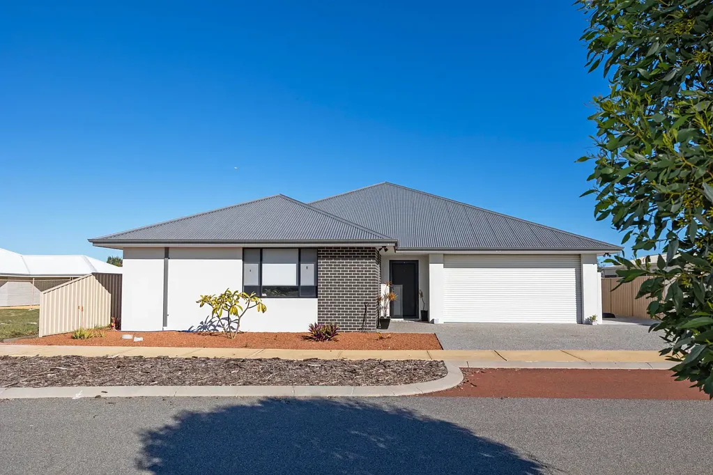 6 Eden Way, Jurien Bay, WA 6516