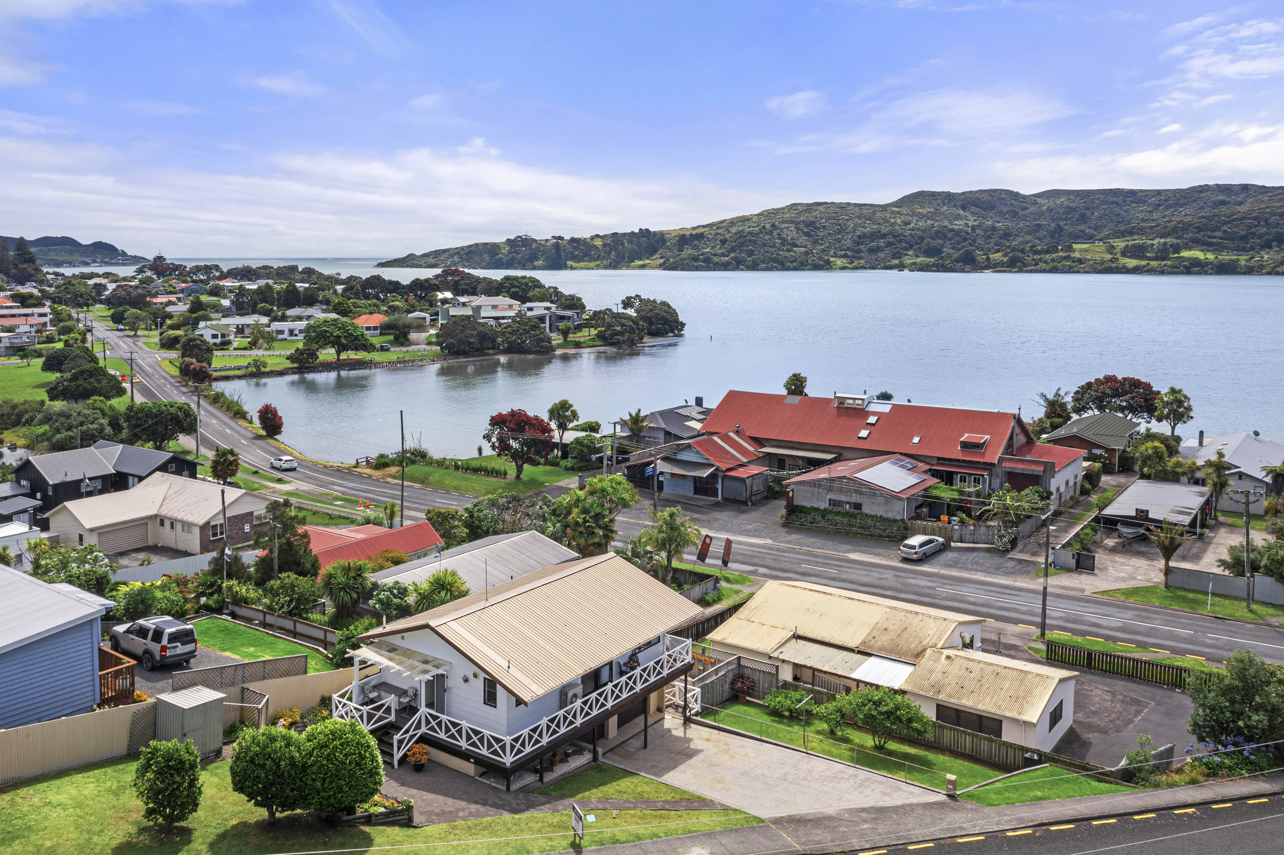 1 Government Road, Raglan, Waikato, 2房, 1浴, House