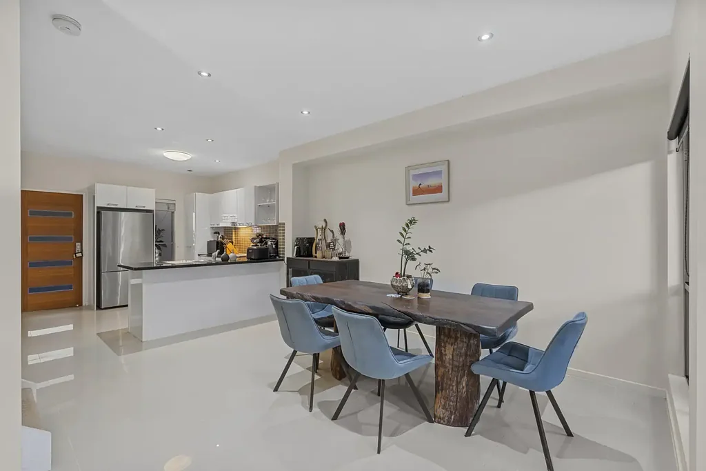 Annerley 3房 精品小区 - 宽敞设施齐全的联排别墅 Boutique Complex - Spacious Well Appointed Townhouse