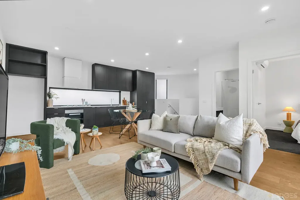 2/23 Jean Street, Cheltenham, VIC 3192