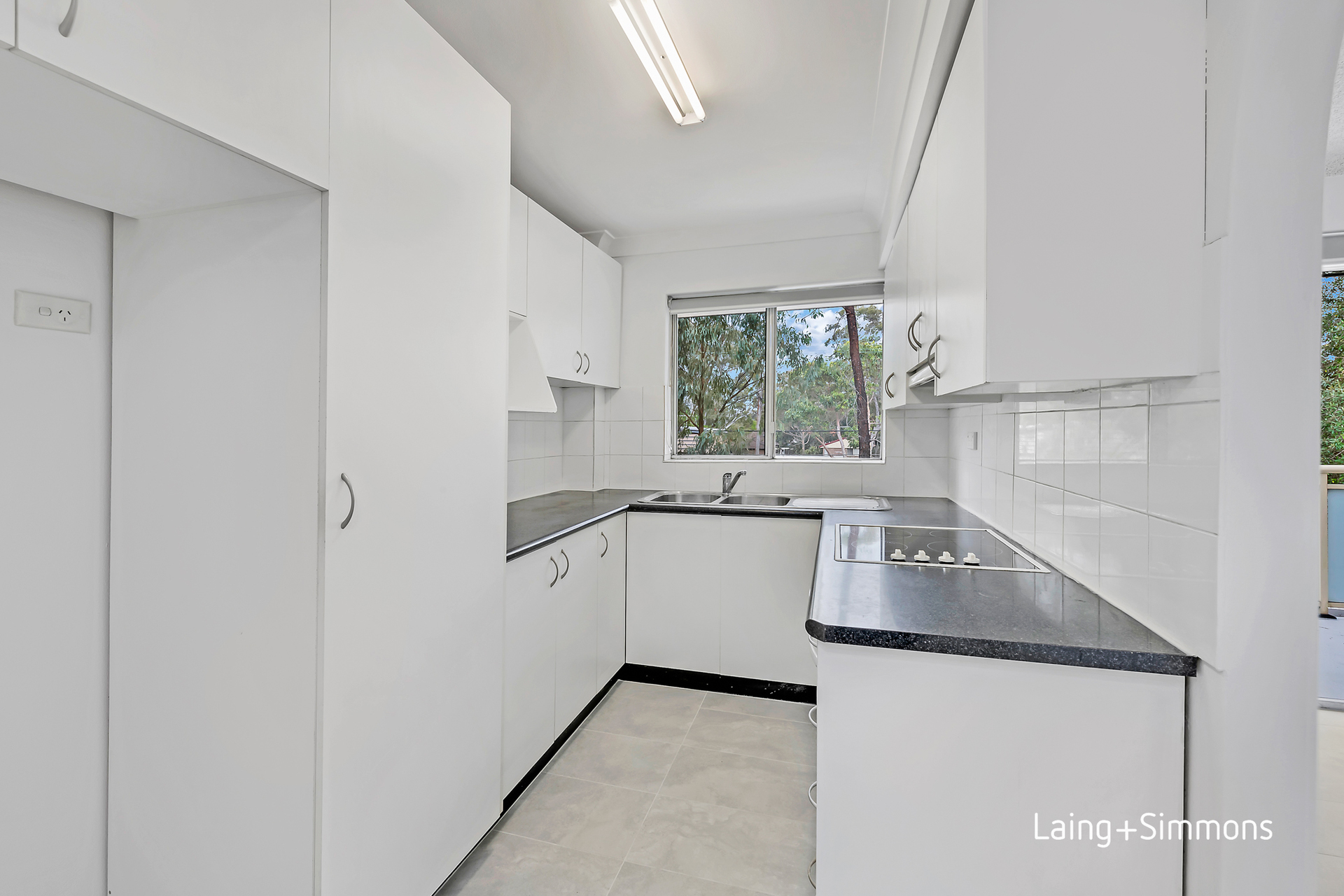 UNIT 19 32 SHERWOOD RD, MERRYLANDS WEST NSW 2160, 0部屋, 0バスルーム, Unit