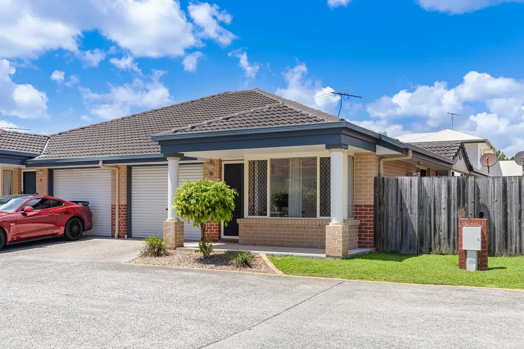 Boondall 3 Bedroom Modern, Low-Set Villa in Secure Gated Community!