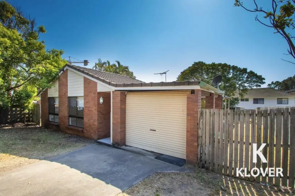 🏡 Spacious 3 Bedroom Family Home in a Prime Upper Mount Gravatt Location!