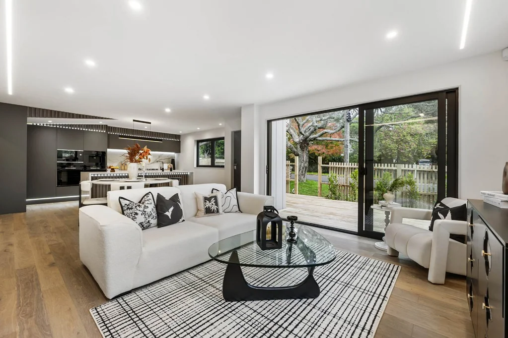 Greenlane 4Kwarto Stylish New Freestanding Home in Greenlane