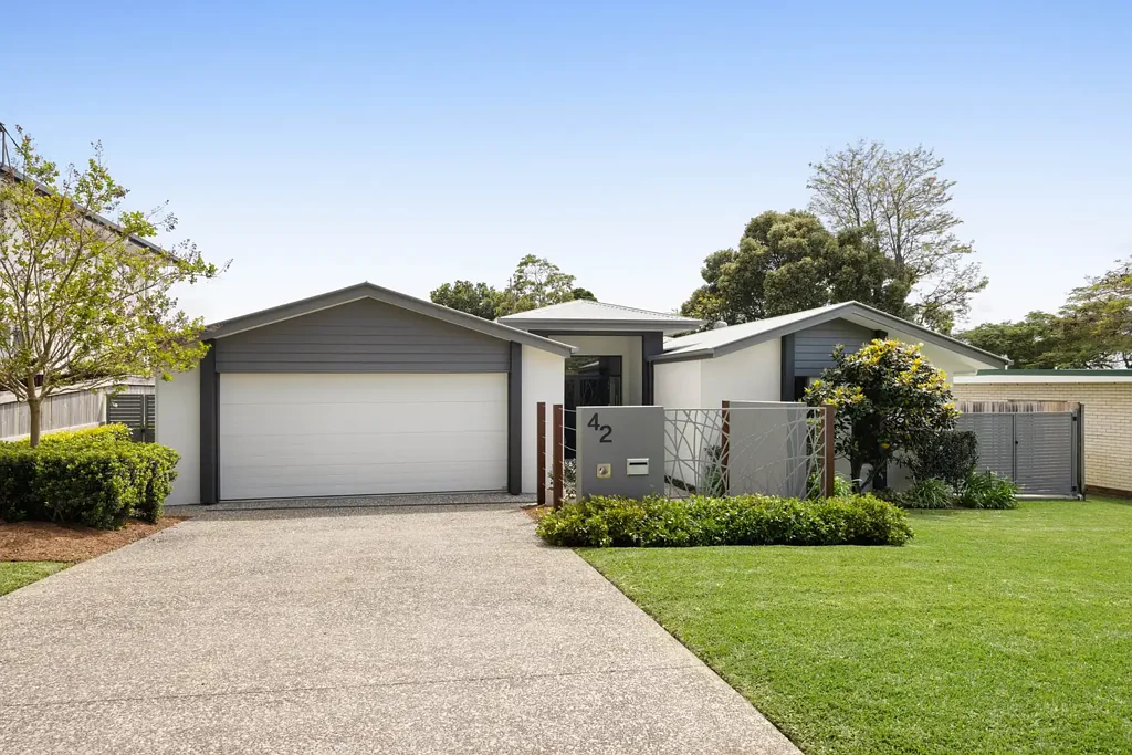 Buderim 4ਬੈੱਡਰੂਮ Private Family Sanctuary in a Coveted Buderim Position