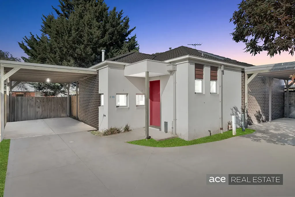 Laverton 2 Bedroom Modern Comfort Meets Classic Charm - 2-Bedroom Delight!