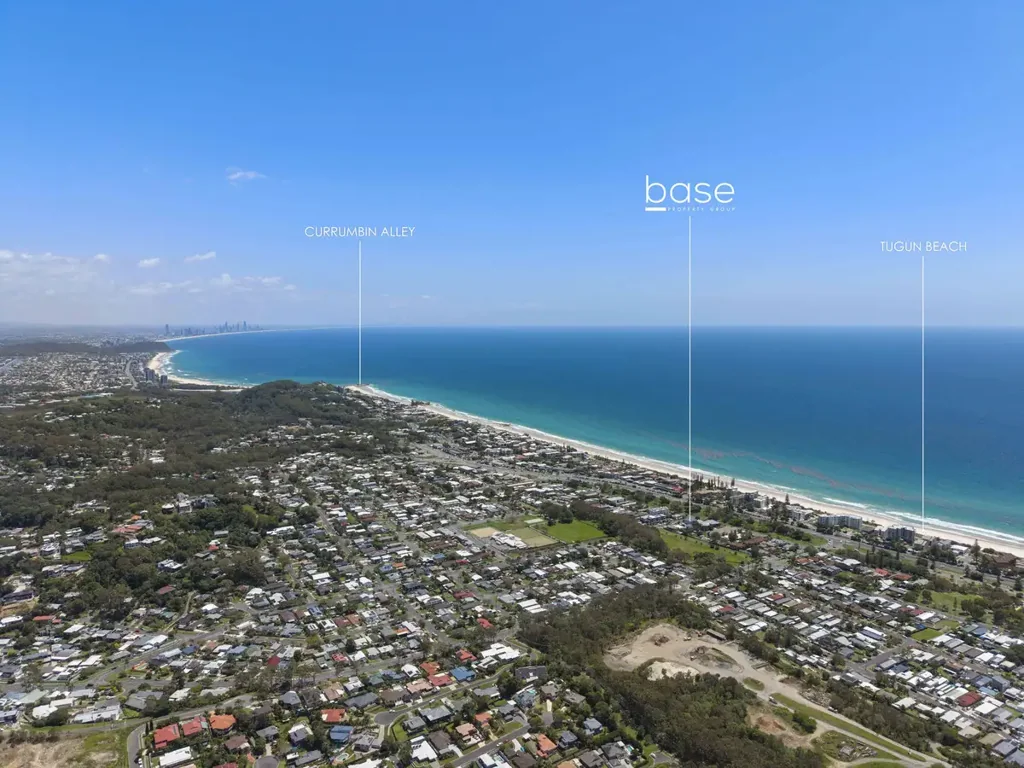 2/4 Cabarita Avenue, Tugun, QLD 4224