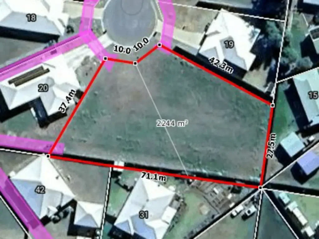 Roma Double Block in Tranquil Location