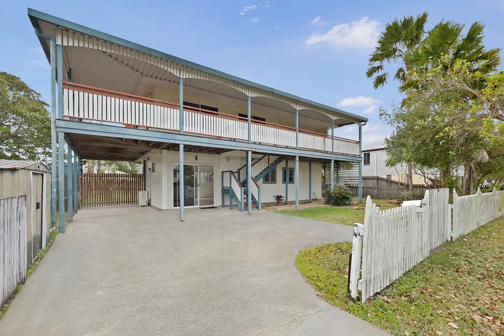 South Mackay 5房  A Home Offering Space and Flexibility!