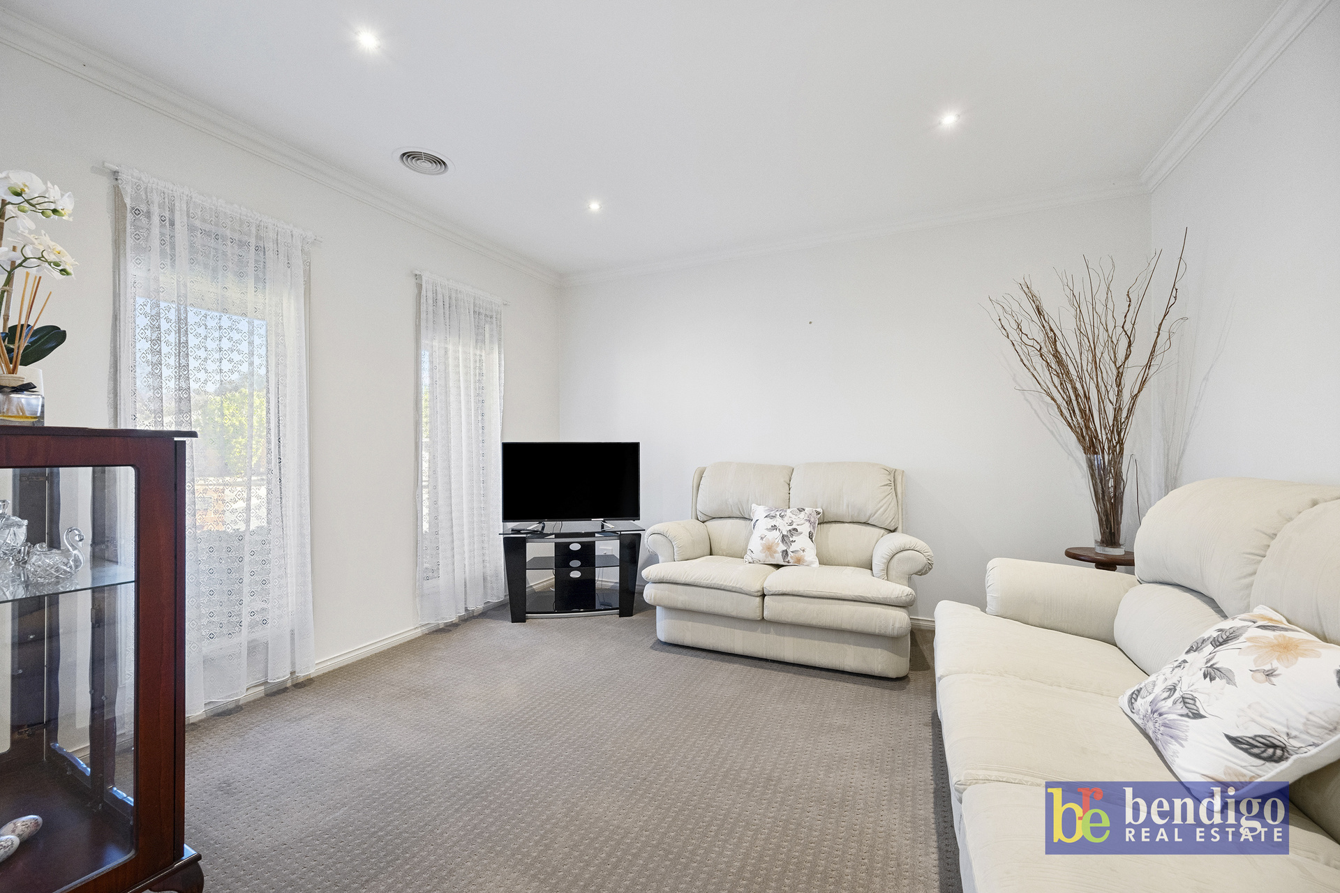 4 FINDON CT, EPSOM VIC 3551, 0房, 0浴, House