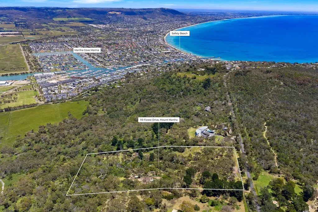 Mount Martha Ten Acres of Pure Peninsula Lifestyle