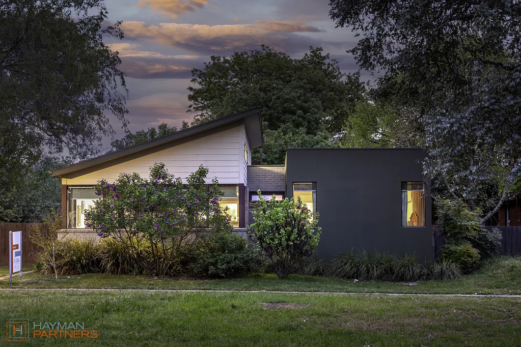 11 Philp Place, Curtin, ACT 2605