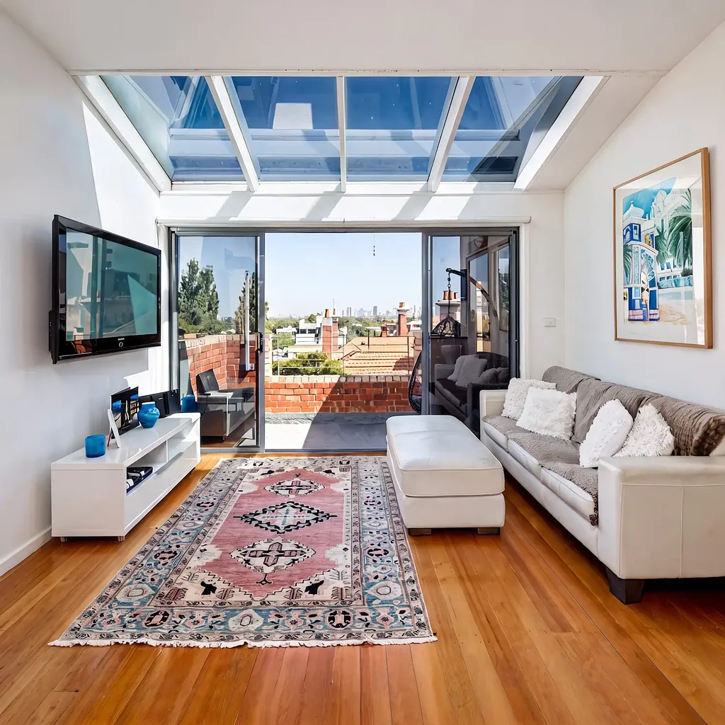 Sunlit St Kilda Apartment with Private Rooftop Terrace
