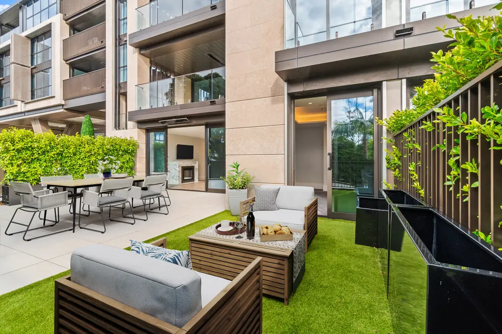 Remuera 1部屋 Victoria Avenue or Fifth Avenue?