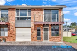 UNIT 1 14 JOHNSON CL, Raymond Terrace