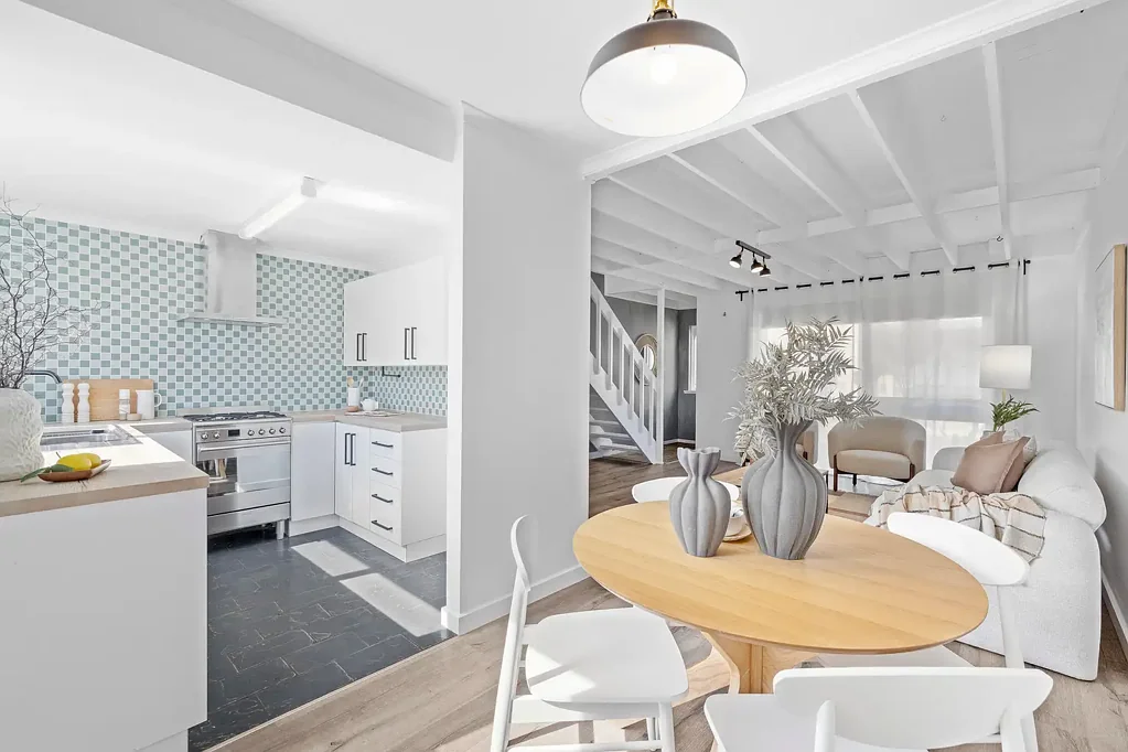 Fresh Beachside Living