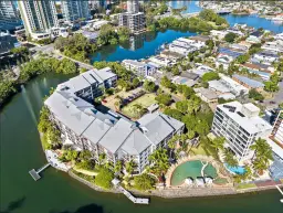 314/1-8 Paradise Island, Surfers Paradise