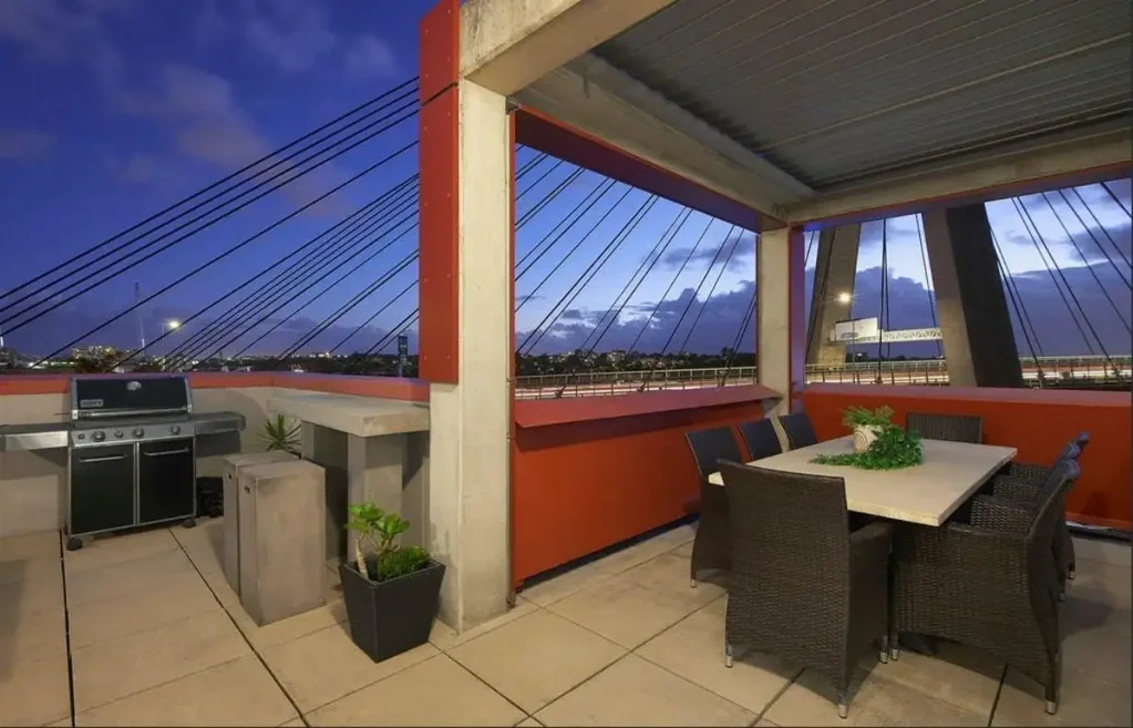 Luxurious Furnished Executive Apartment with Spectacular Waterfront Views