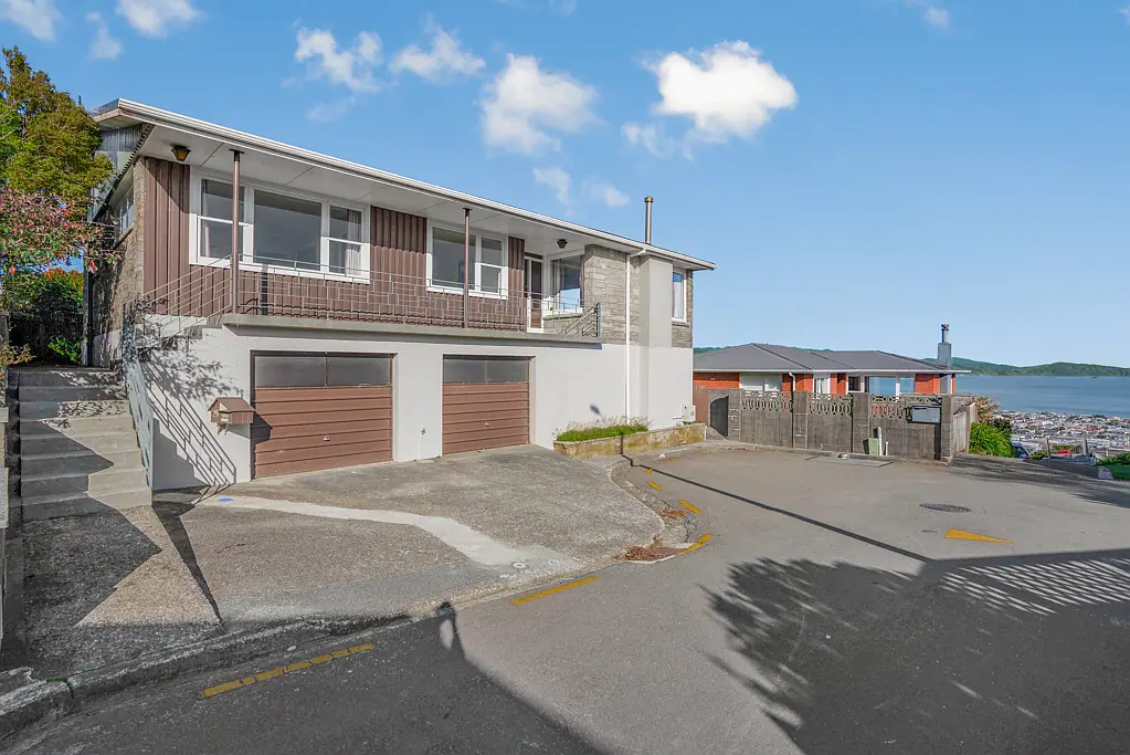 25 Bushey Way, Maungaraki, Lower Hutt, Wellington