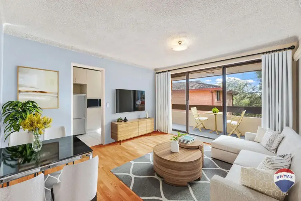 the property is within walking distance to St Marys train station (