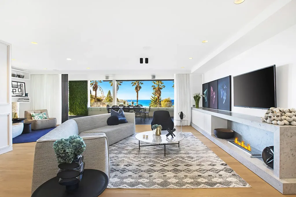 Stunning Furnished Whole Floor Residence With Beach Views