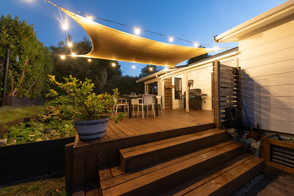1/11 Wally Nola Place, Henderson, Waitakere City, Auckland