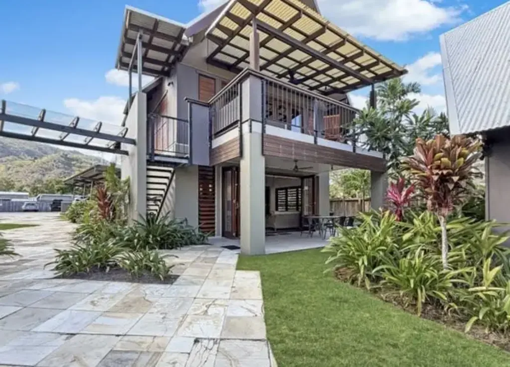 Nelly Bay 2房  Relaxed Beachfront Living at Pure Magnetic Villas
