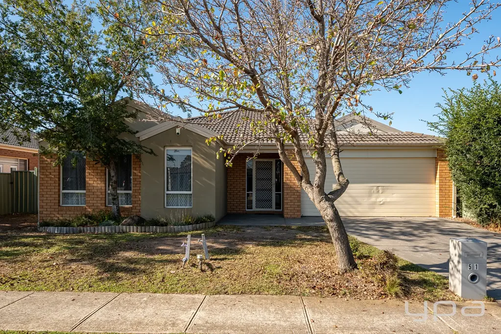 Spacious Family Home in a Great Location!