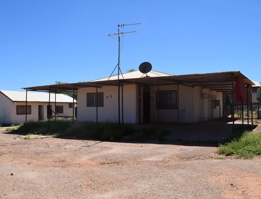 Lot 348 Big Johns Rd, Coober Pedy, Outback, 5 कमरे, 1 बाथरूम, House