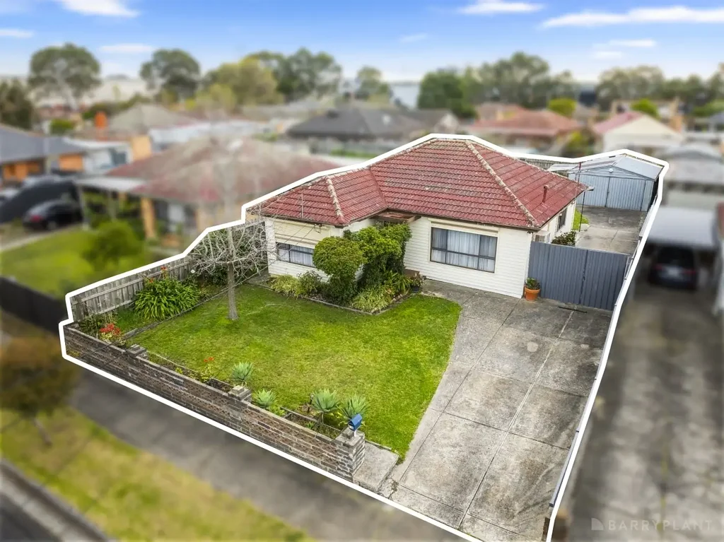 Springvale 3બેડરૂમ CHARMING FAMILY HOME WITH FUTURE POTENTIAL