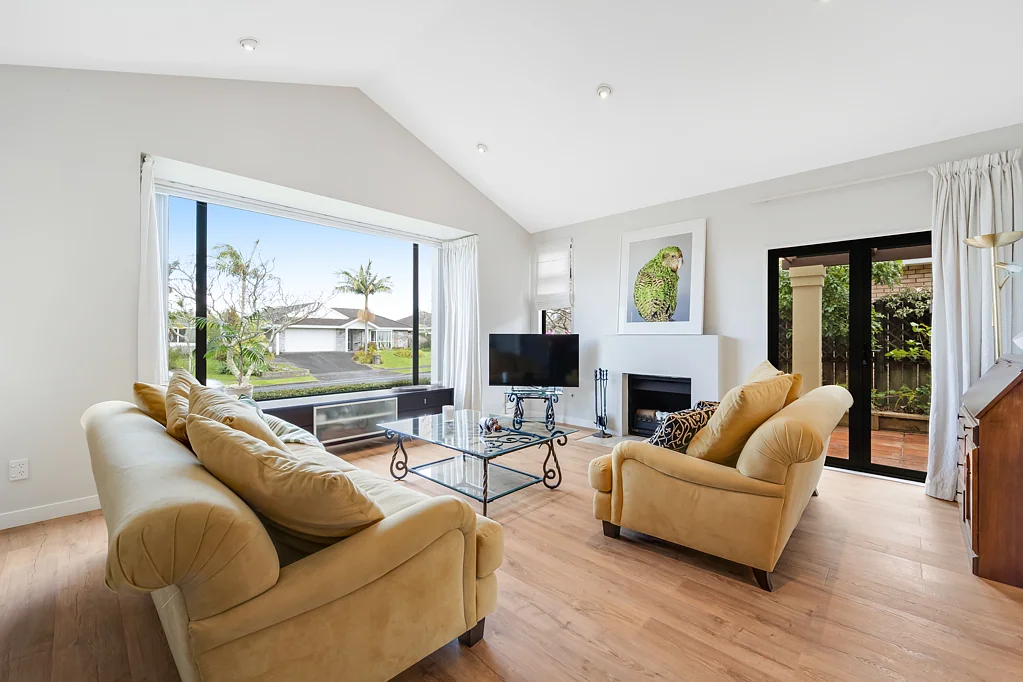 124 Golfland Drive, Golflands, Manukau City, Auckland