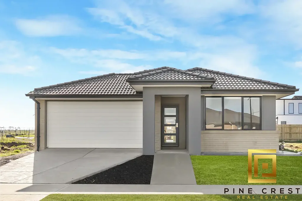 Brand New Family Home for Lease in Fraser Rise!