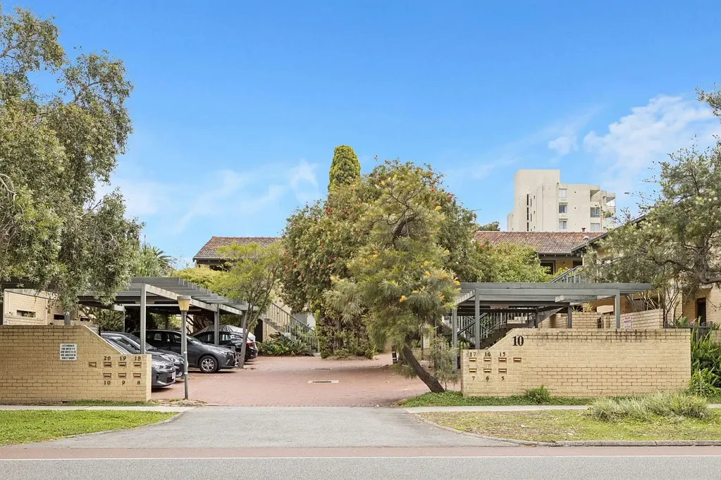 18/10 Aberdare Road, Shenton Park, WA 6008