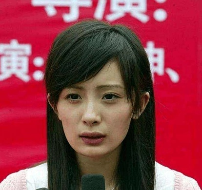 当红女明星刚出道时候什么样，你能认出几个