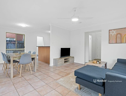 8/37 Landseer Street, Sunnybank Hills, Brisbane - Southern Region, 3 침실, 2 욕실, Townhouse