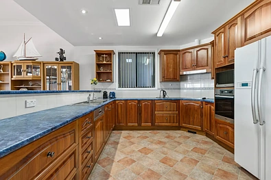 Kusina - 77 Gilmore Crescent, Wallaroo, SA 5556