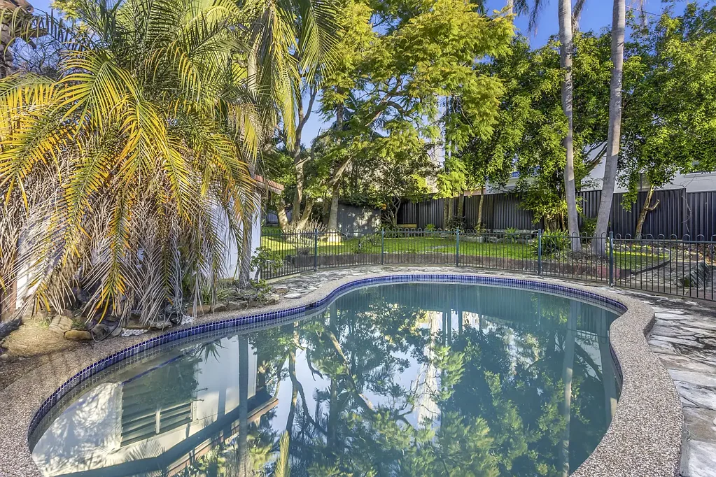 MOVE-IN READY FAMILY HOME WITH POOL
