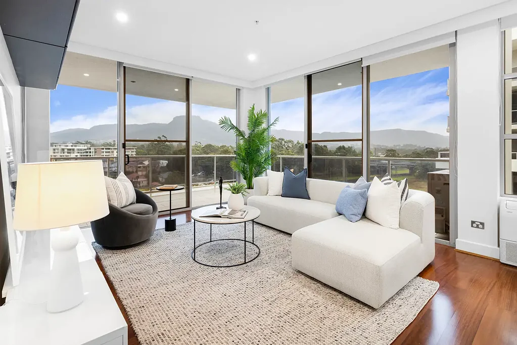 Wollongong 2 Bedroom AT THE CITY'S CENTRE!