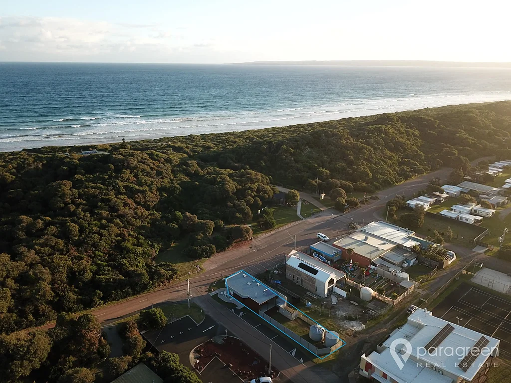 Sandy Point 2침실 MODERN BEACH HOME WITH ADDITIONAL INCOME STREAM