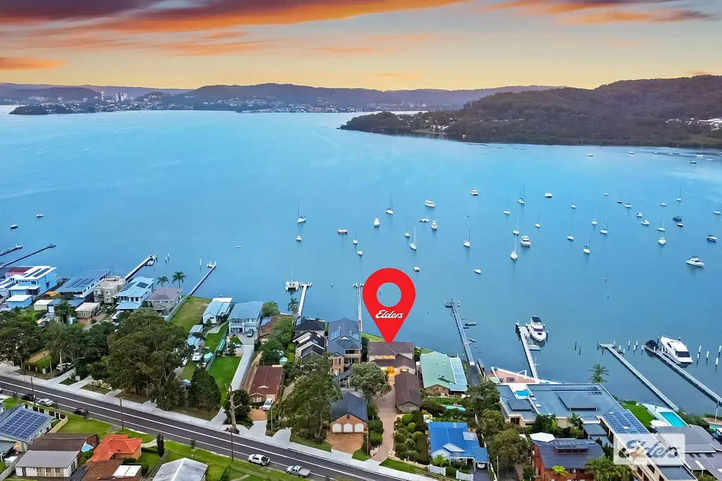 Saratoga 5ห้องนอน Exclusive Waterfront Opportunity  - Huge 1350m²  Block