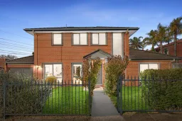 1/24 Durward Road, Malvern East