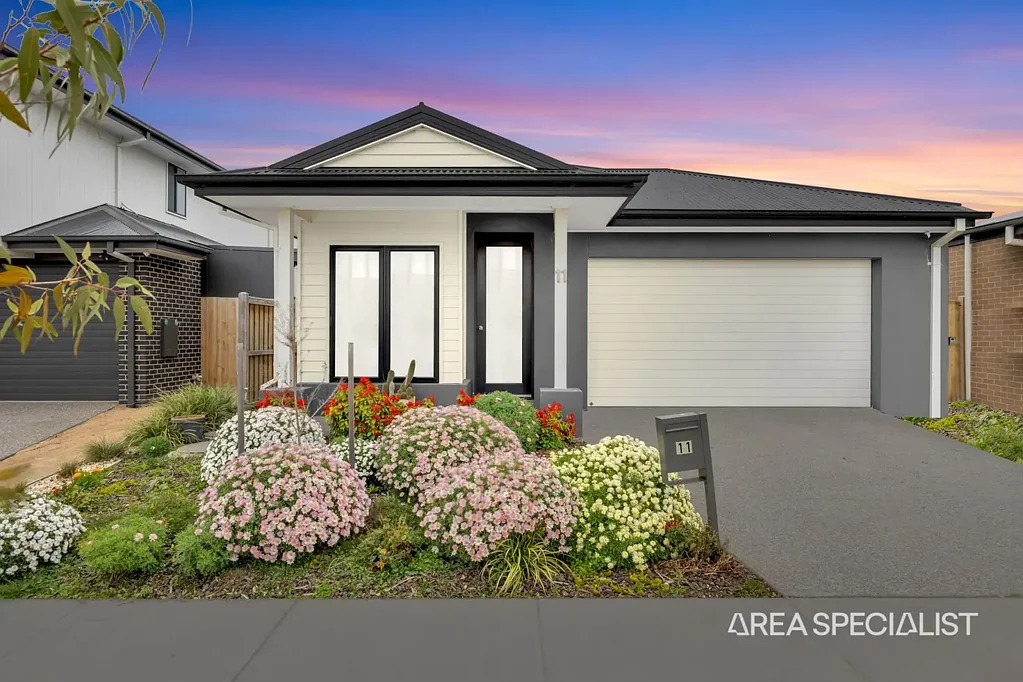 11 Liberation Drive, Armstrong Creek, VIC 3217